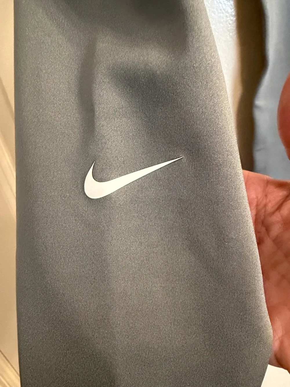 NIKE Dri-Fit Girl High Rise Yoga Leggings Cool Grey Silver